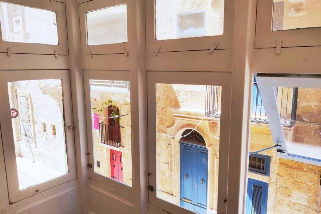Superbly Located Cosy 2-Bedroom Apartment 瓦莱塔 外观 照片