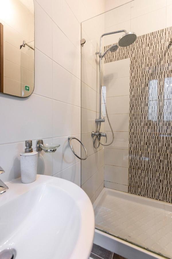 Superbly Located Cosy 2-Bedroom Apartment 瓦莱塔 外观 照片
